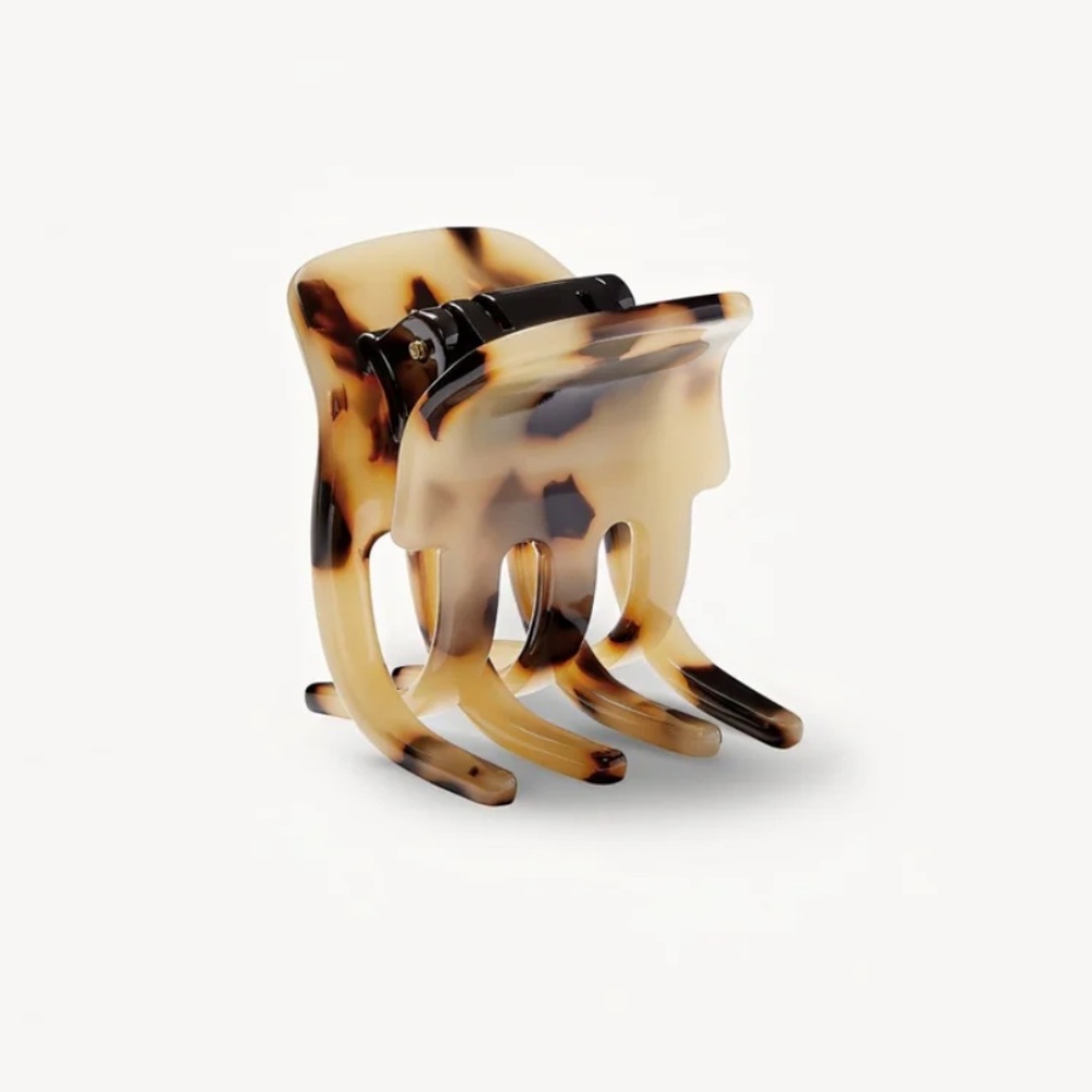 Machete Claw Clip in Blonde Tortoise